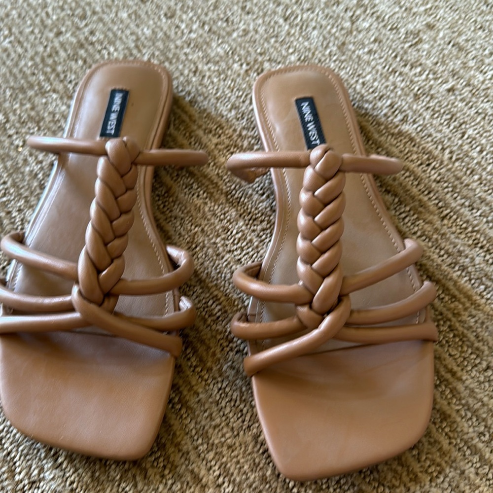 Nine West sandals size 9.5